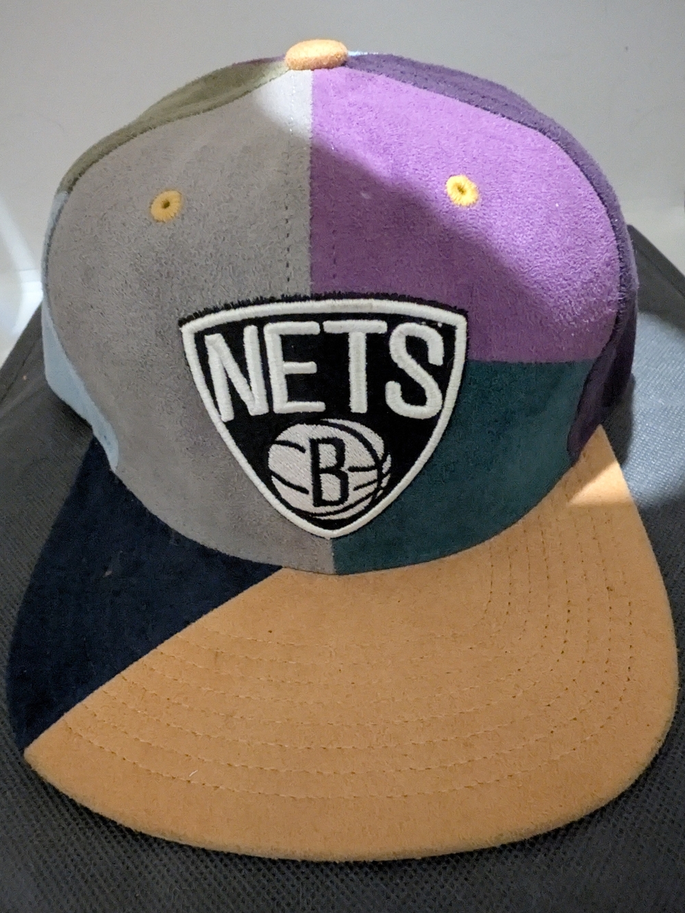Mitchell & Ness NBA Brooklyn Nets Colorblock Suede Snapback Cap
